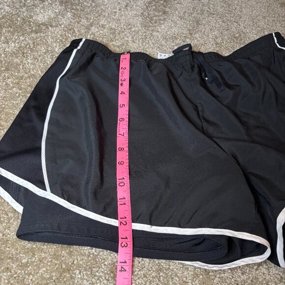 Nike Dri Fit Women's 2 in 1 Shorts Size XL Black & White Running Active #192 - Picture 9 of 10